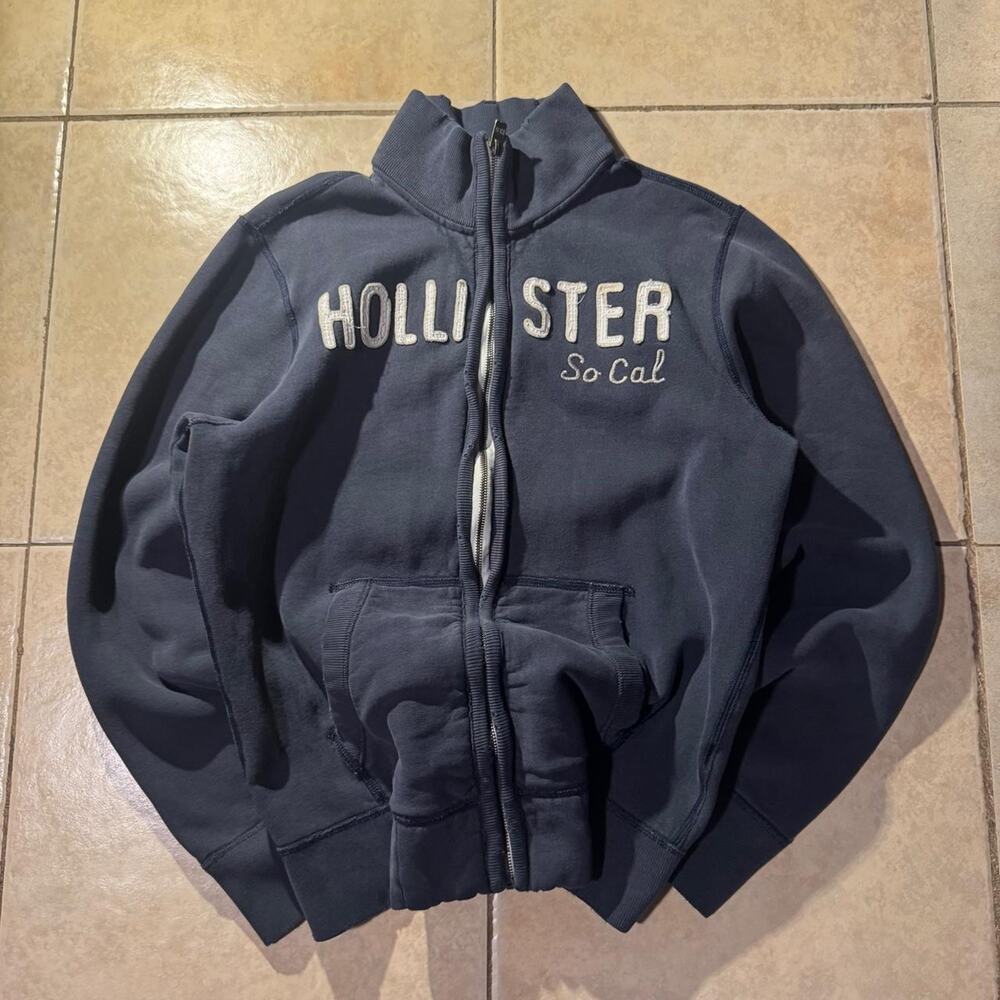 Vintage 2000s y2k navy blue hollister zip up hoodie Size XL in Mens